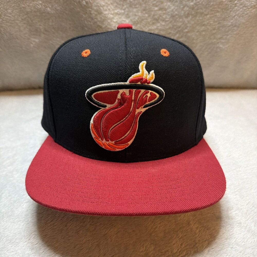 Miami Heat Mitchell & Ness Hardwood Classics Fitted Hat 7 7/8 Wool NBA 2013